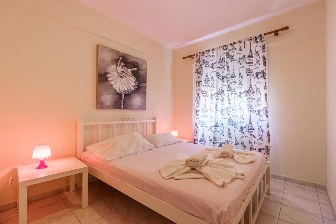 Apartments Alexandros Polychrono Luaran gambar